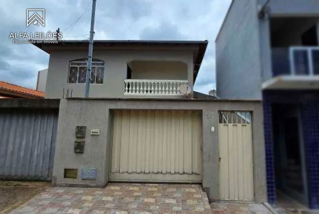 Itaúna (MG) - Apartamento no Bairro Santa Mônica com 114m² de Área Útil — foto principal